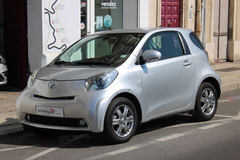 Annonce voiture Toyota IQ 5990 €