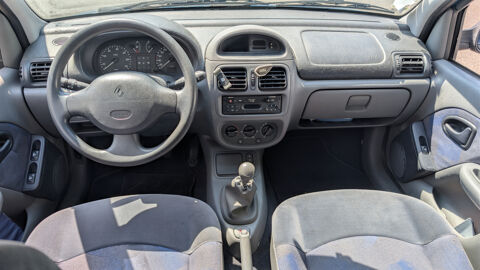 Clio II 5 Portes 1.4 i 75cv 2000 occasion 91120 Palaiseau