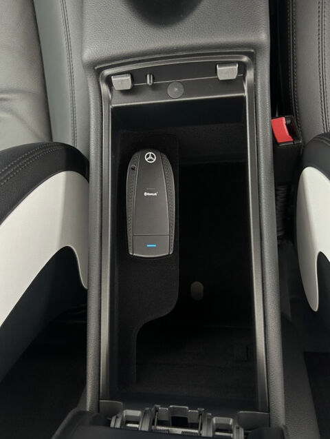 Annonce voiture Mercedes SLK 9490 €