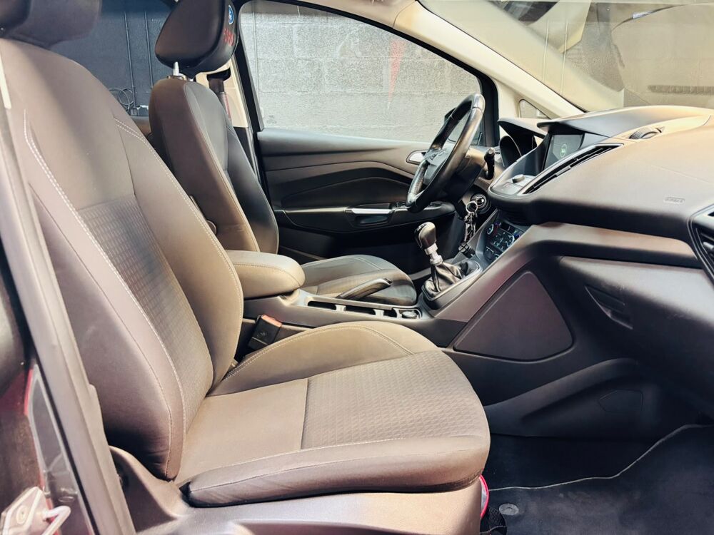 Grand C-MAX 2.0 TDCI 150 ch TREND BUSINESS - 7 places - Garantie 12 mois 2018 occasion 71300 Montceau-les-Mines