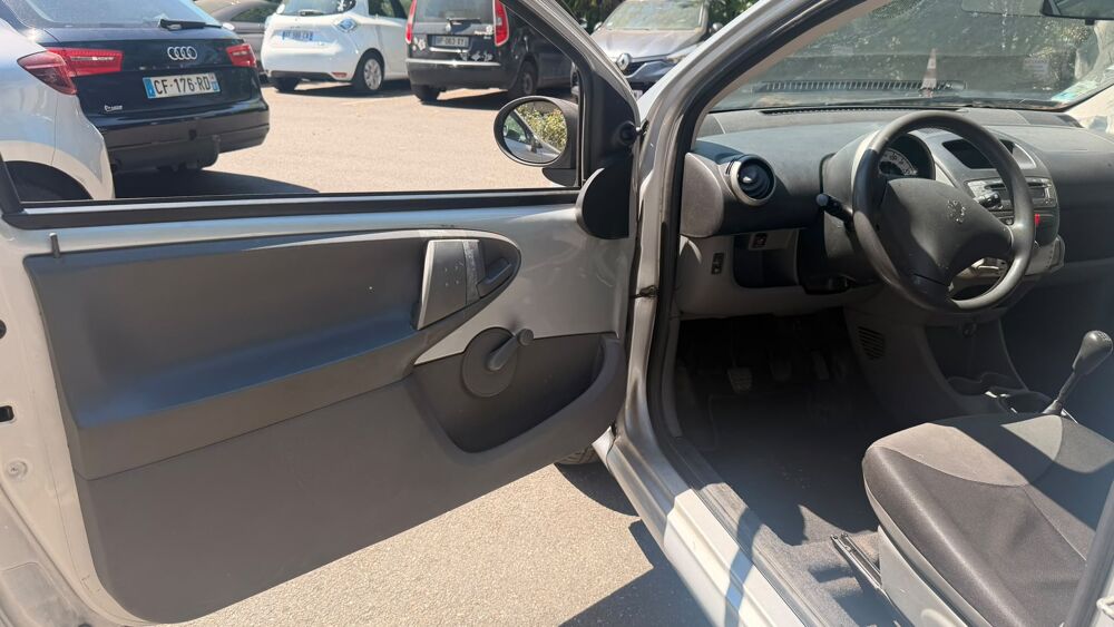 107 3 Portes 1.0 i 12V 68cv 2010 occasion 91120 Palaiseau
