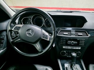 Classe C C220 CDI Classic 4-Matic 7G-Tronic 2013 occasion 69008 Lyon