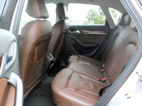 Q3 2.0 TDI 177 CH Ambition Luxe quattro S tronic 2013 occasion 70000 Vesoul