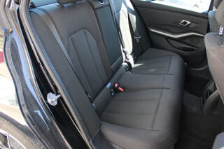 S&eacute;rie 3 318i 156Ch BVA8 LOUNGE ( Entretien BMW, Radar Av et Arr, Mot 2020 occasion 34200 S&egrave;te