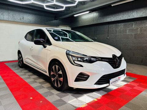 Clio V 1.0 tce 100 cv essence / gpl evolution 2023 occasion 71300 Montceau-les-Mines