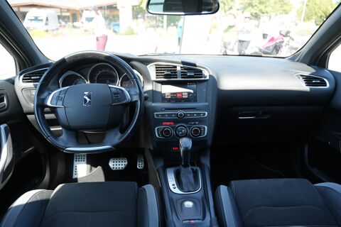 DS4 (2) 1.6 BLUEHDI 120 S&S CONNECTED CHIC EAT 6 2018 occasion 01000 Saint-Denis-l&egrave;s-Bourg