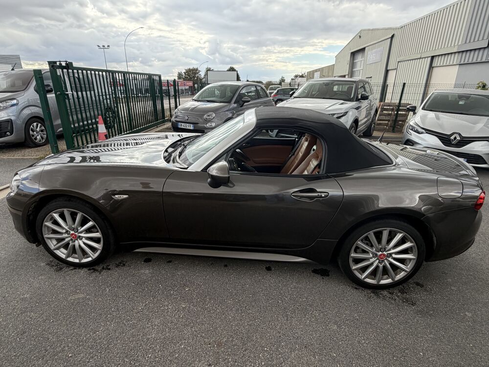 124 spider 1.4 MultiAir 16V 140 cv Lusso plus garantie 12 mois 2017 occasion 51000 Ch&acirc;lons-en-Champagne