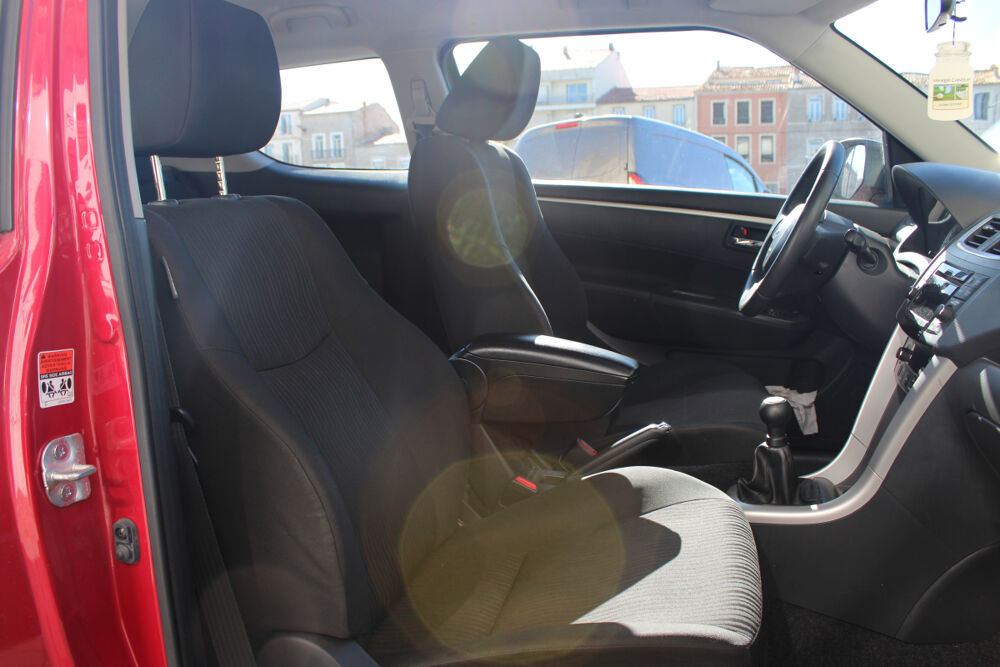 Swift 1.2 VVT 95 GL ( Radar Arr, Moteur &agrave; cha&icirc;ne, Clim ... ) 2012 occasion 34200 S&egrave;te