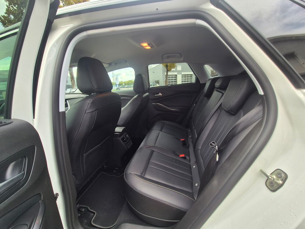 Grandland x X 1.6 i 16V 300 PHEV 4x4 EAT8 S&S 200 cv Bo&icirc;te auto ULTIMATE 2020 occasion 25400 Audincourt