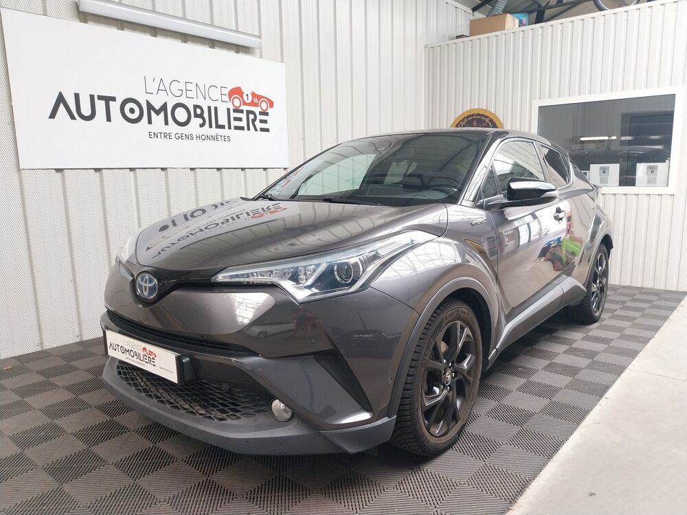 C-HR 1.8 HSD 122 H 100 FULL-HYBRID GRAPHIC 2019 occasion 56000 Vannes