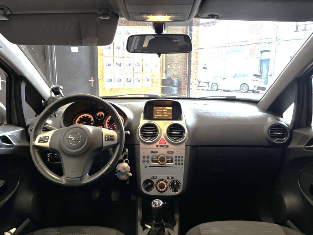 Corsa 1.2 TwinPort 85 Color Edition 2012 occasion 59640 Dunkerque