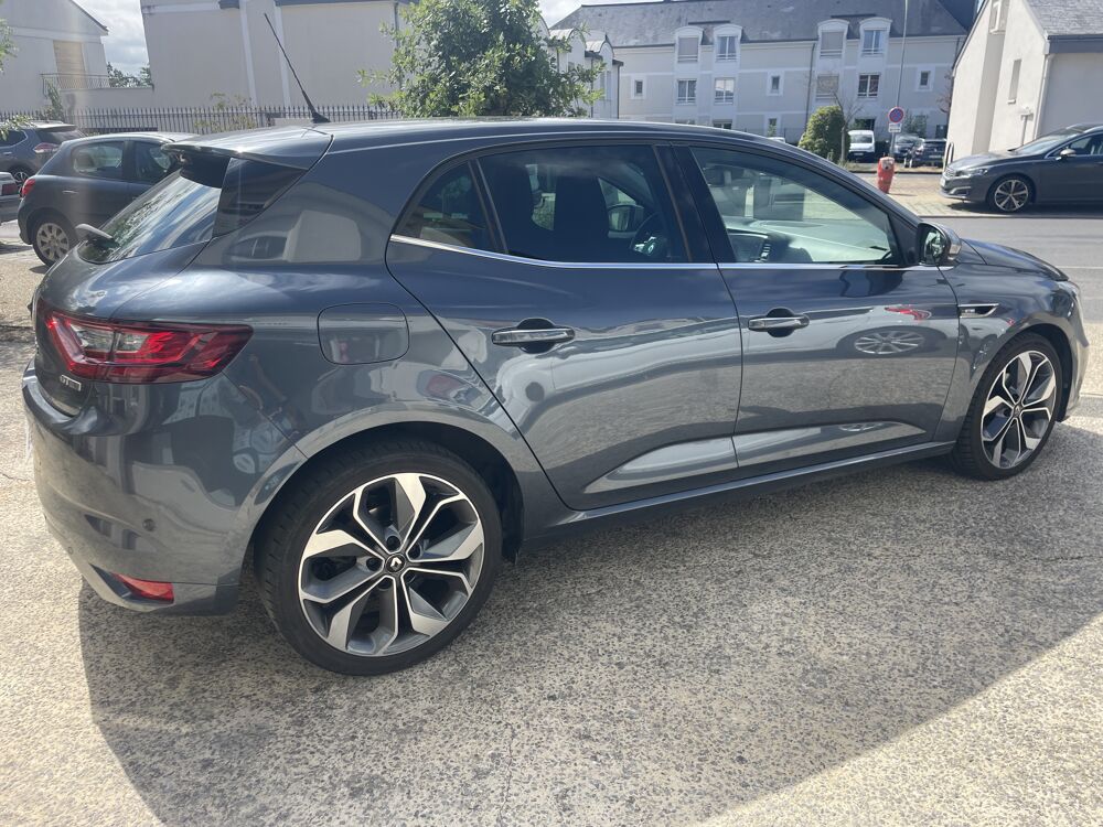M&eacute;gane IV GT LINE Blue dci 115cv - Entretien Renault 2020 occasion 49124 Saint-Barth&eacute;lemy-d'Anjou