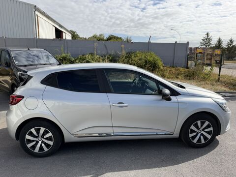 Clio 1.6 i 16V Hybrid 143 cv 2022 occasion 51000 Ch&acirc;lons-en-Champagne