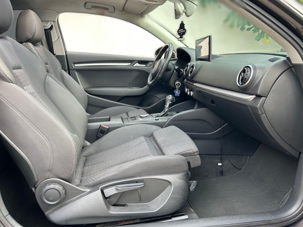 A3 1.8 TFSI 180cv AMBITION S-TRONIC BVA // CARPLAY 2012 occasion 34160 Castries
