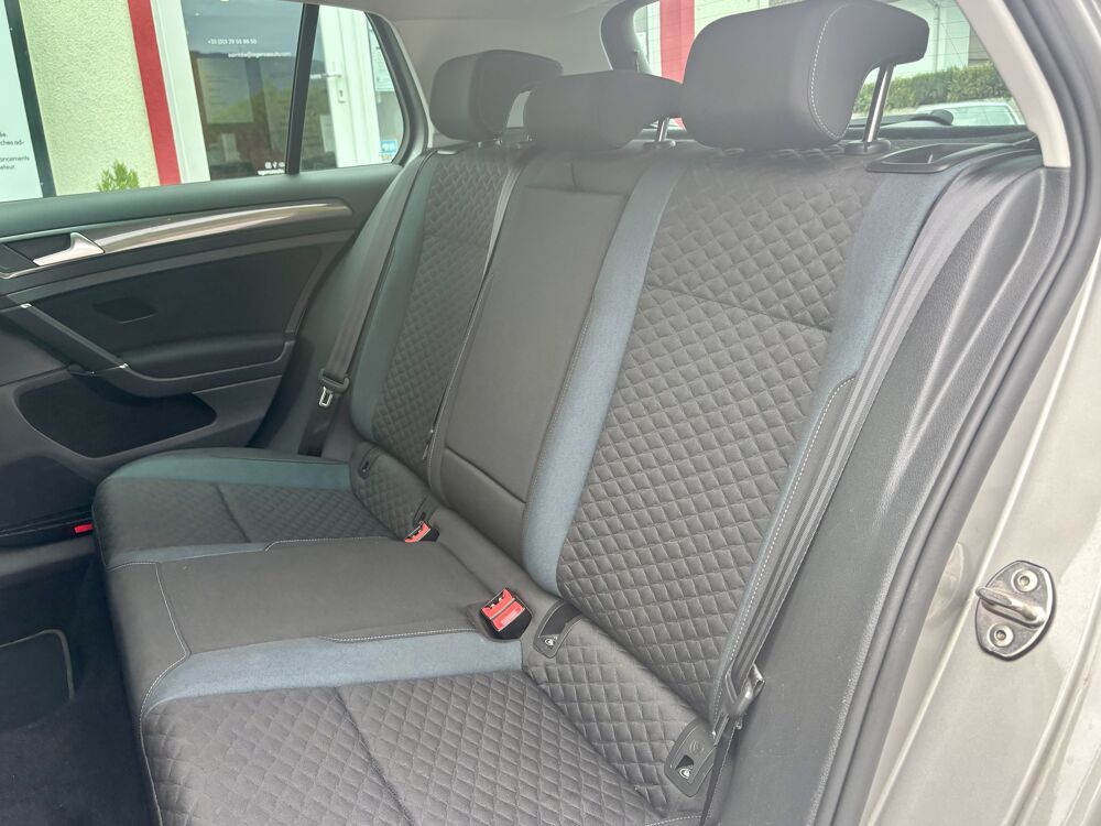 Golf VII 1.6 TDI 16V Blue Motion 115 ch IQ-DRIVE 2019 occasion 88100 Sainte-Marguerite