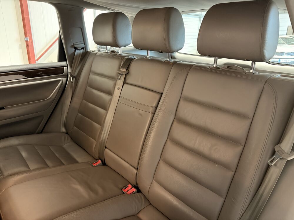 Touareg 3.2 V6 TIPTRONIC + ATTELAGE 2007 occasion 27620 Gasny