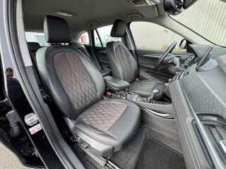 X1 F48 XDRIVE 25E 220CH XLINE | 1ERE MAIN | ATTELAGE | GARANTIE 2020 occasion 44860 Pont-Saint-Martin