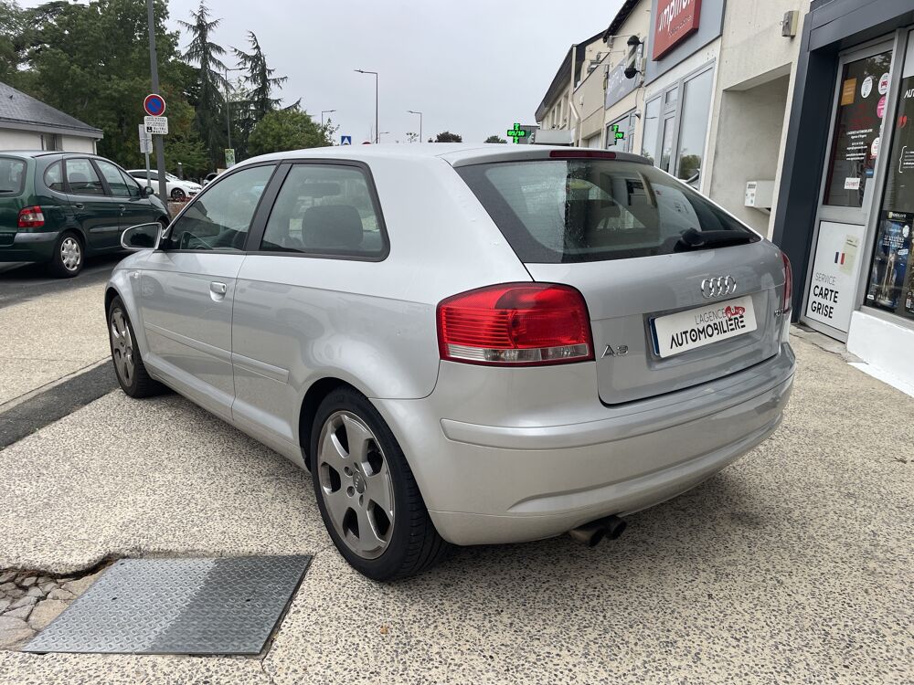 A3 1.8 TFSi 160cv S TRONIC AMBITION LUXE CHAINE DE DISTRIBUTION 2008 occasion 49124 Saint-Barth&eacute;lemy-d'Anjou