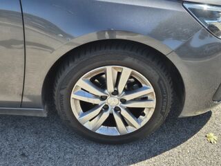 308 Phase II 1.2 THP 110 ACTIVE BVM6 - 49000 kms - 2018 occasion 25400 Audincourt