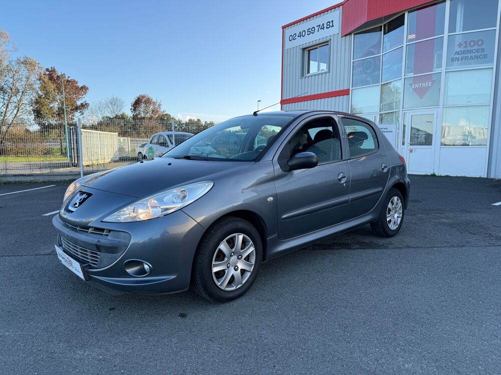 206 1.4l hdi 70ch TRENDY 2009 occasion 44860 Pont-Saint-Martin