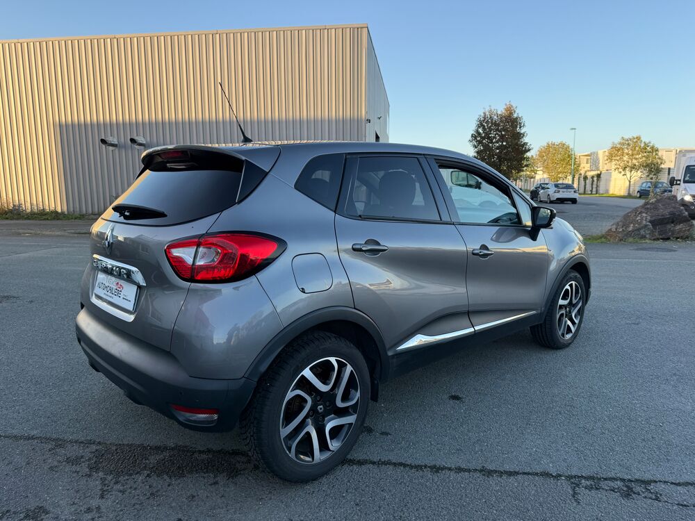 Captur 1.5 dCi 90ch Stop&Start energy Intens eco&sup2; 2016 occasion 44860 Pont-Saint-Martin