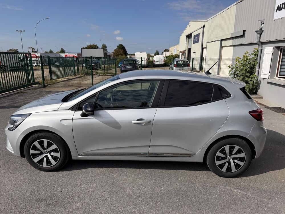 Clio 1.6 i 16V Hybrid 143 cv 2022 occasion 51000 Ch&acirc;lons-en-Champagne
