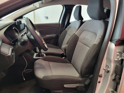 Sandero STEPWAY 1.0 ECO-G 100 EXTREME + ATTELAGE + CARPLAY 2024 occasion 37170 Chambray-l&egrave;s-Tours