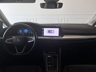 Golf VIII 1.5 ETSI 150 STYLE DSG7 / ENTRETIEN COMPLET / ATTELAGE 2024 occasion 27620 Gasny