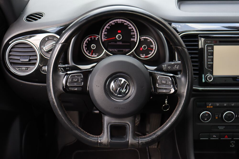 Beetle II 1.2 TSi 105 CUP BVM6 (Toit ouvrant, Si&egrave;ges chauffants) 2014 occasion 88000 &Eacute;pinal