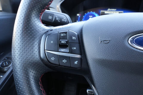 Kuga III 1.5 ECOBLUE 120 ST-LINE X 2020 occasion 01000 Saint-Denis-l&egrave;s-Bourg