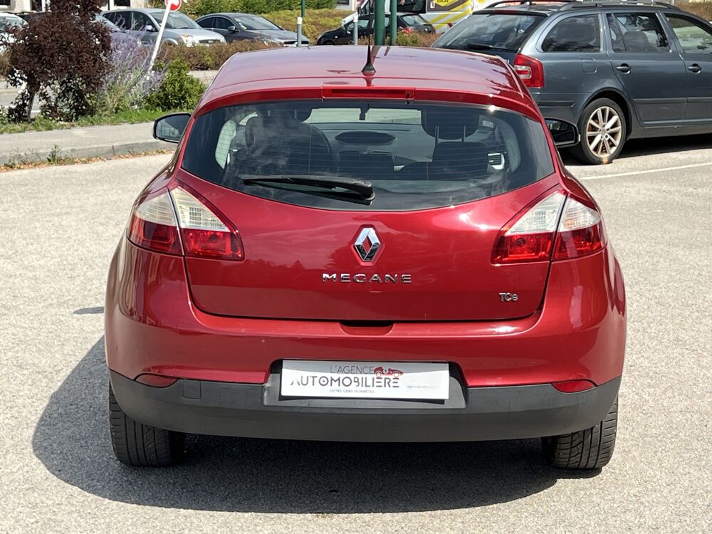 M&eacute;gane 1.4 tce 130ch BVM 2&egrave;me main 2010 occasion 25300 Pontarlier