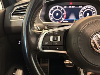 Tiguan (2) 2.0 TDI 150 R-LINE DSG7 + ATTELAGE ELECTRIQUE 2017 occasion 27620 Gasny