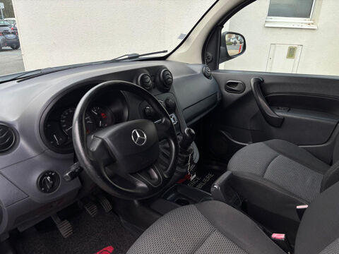 Mercedes Citan fourgon 109 CDI 1.5 90 cv - Attelage 2012 occasion Saint-Barth&eacute;lemy-d'Anjou 49124