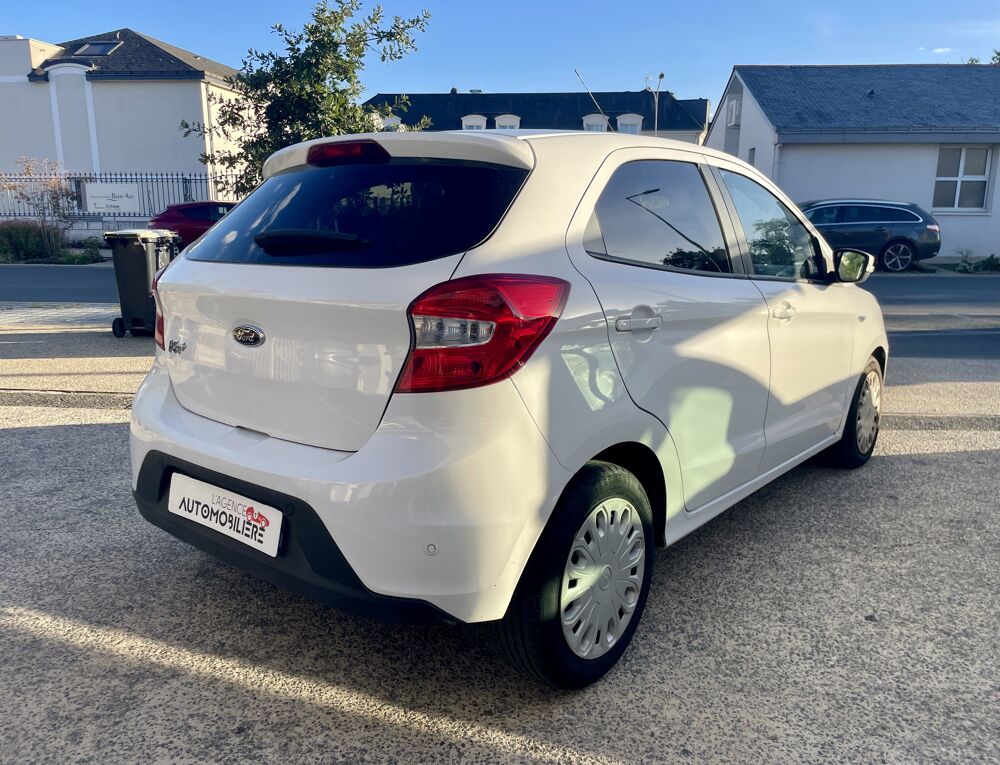 Ka + TI-VCT 85cv ULTIMATE - 2&egrave;me main - Suivi complet 2017 occasion 49124 Saint-Barth&eacute;lemy-d'Anjou