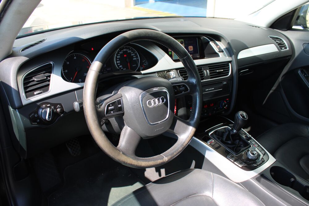 A4 AVANT 2.0 TDI 145 AMBITION LUXE ( CarPlay, Radar de recul, B 2009 occasion 34200 S&egrave;te