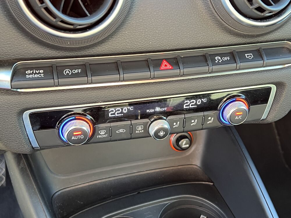 A3 Sportback 2.0 tdi 150ch S-Line BVM 2013 occasion 25300 Pontarlier