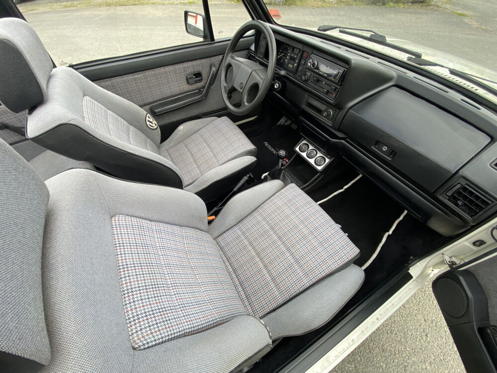 Golf 1 CABRIOLET 1.8 90CH EX 1990 occasion 44860 Pont-Saint-Martin