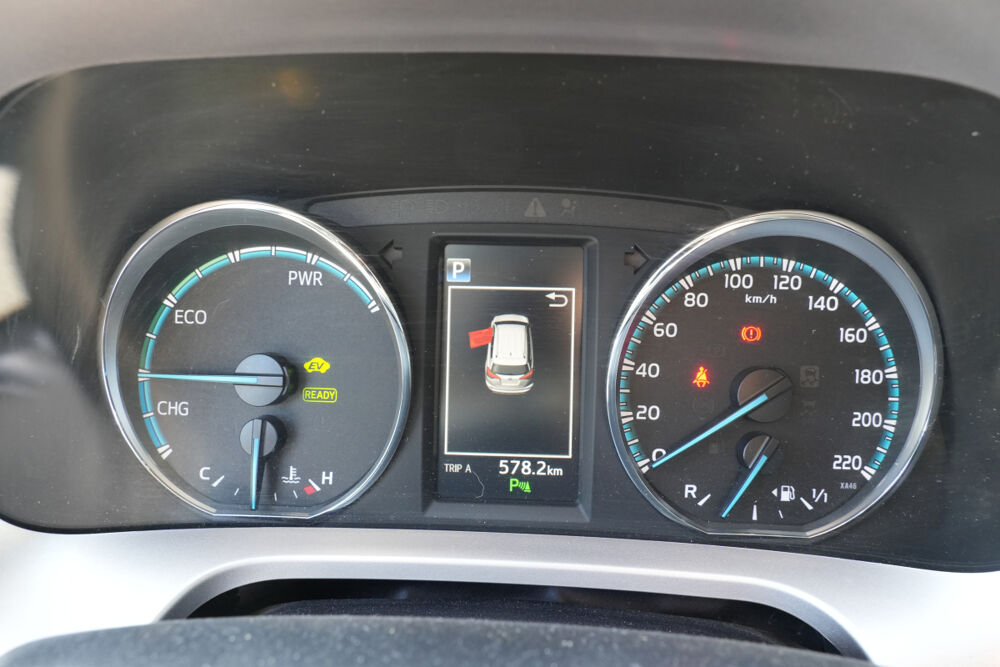 RAV 4 IV (2) HYBRIDE 2.5 l 197 AWD DYNAMIC EDITION BUSINESS 2018 occasion 01000 Saint-Denis-l&egrave;s-Bourg