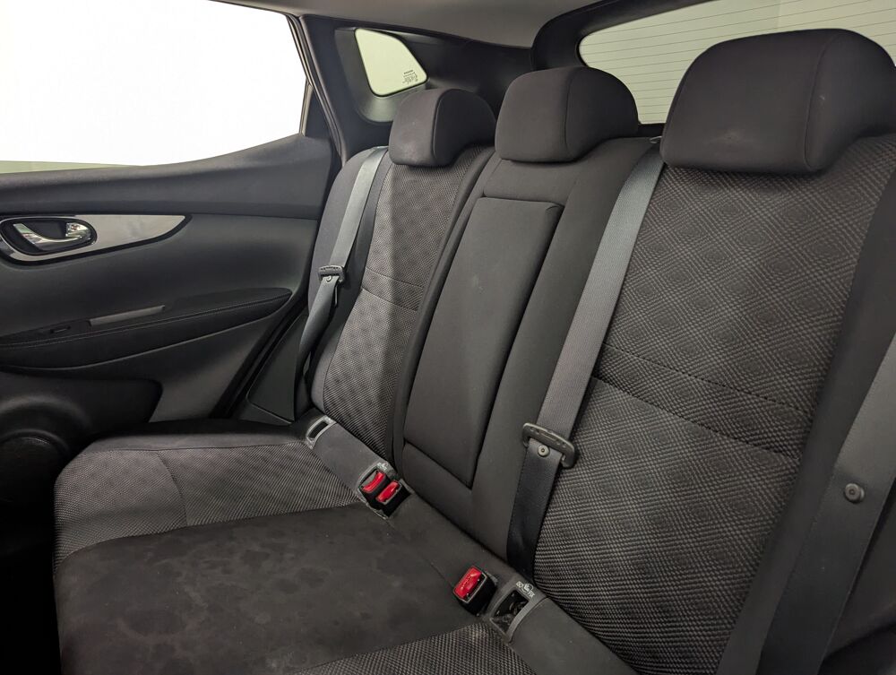 Qashqai II 1.2 DIG-T 115 N-CONNECTA 2017 occasion 95800 Cergy