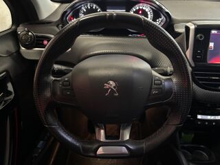 208 GT LINE 1.2 PURETECH 110 S&S + CARPLAY 2017 occasion 37170 Chambray-l&egrave;s-Tours
