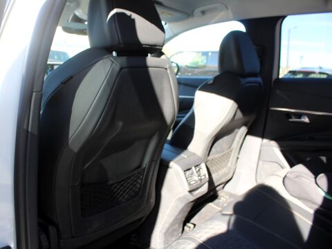 3008 II -2 - HYBRID4 300 CH Roadtrip *4X4 BOITE AUTO 2021 occasion 70000 Vesoul