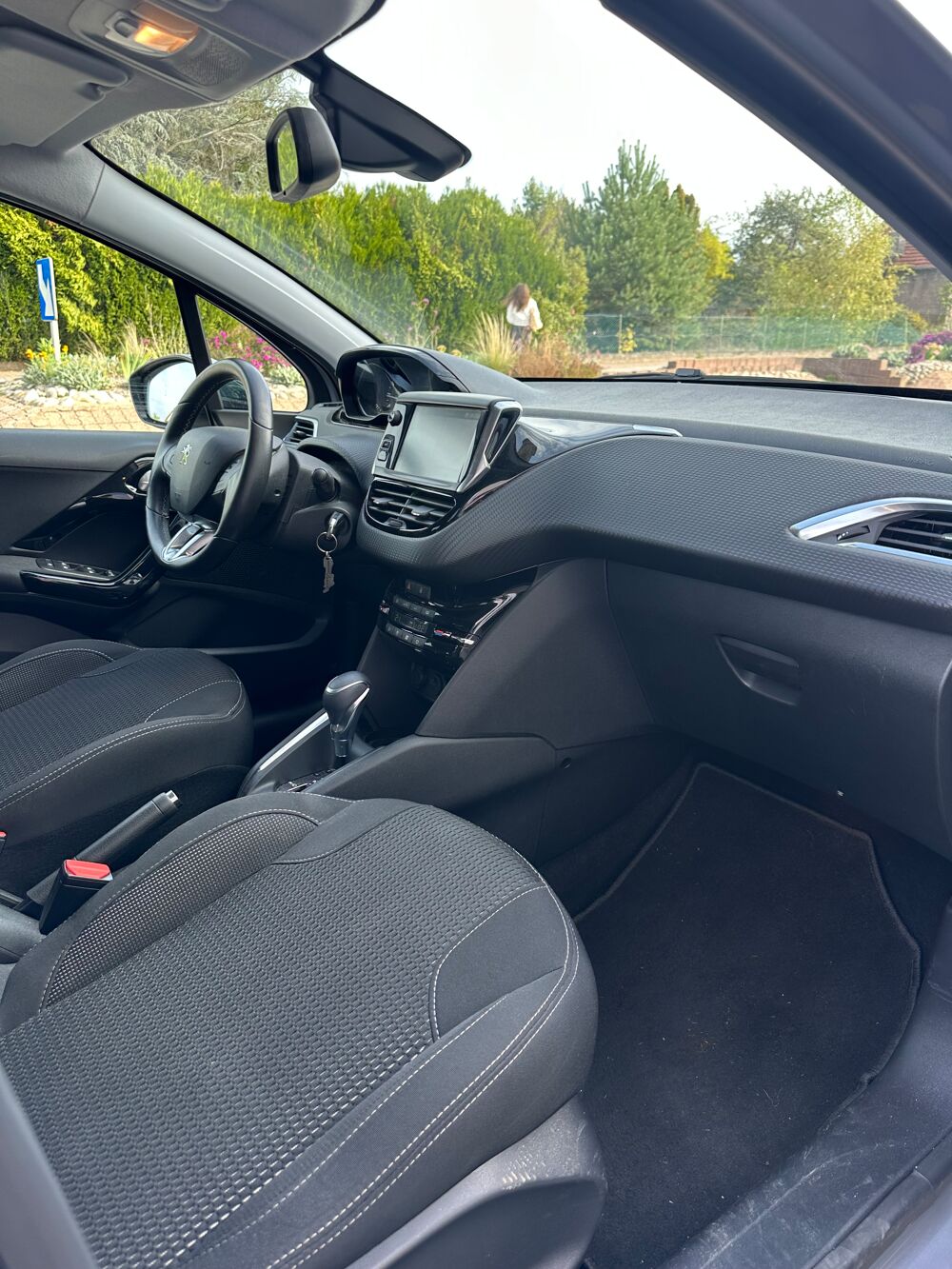 208 1.2 PureTech 100ch Allure 2019 occasion 88100 Sainte-Marguerite