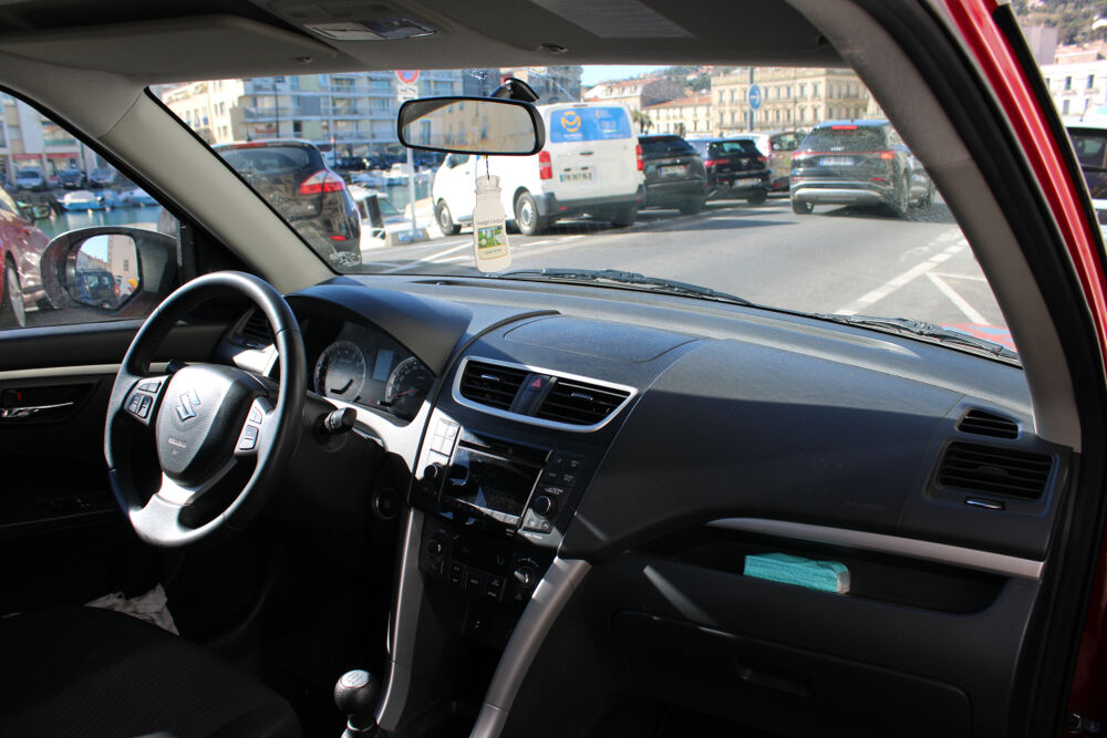 Swift 1.2 VVT 95 GL ( Radar Arr, Moteur &agrave; cha&icirc;ne, Clim ... ) 2012 occasion 34200 S&egrave;te