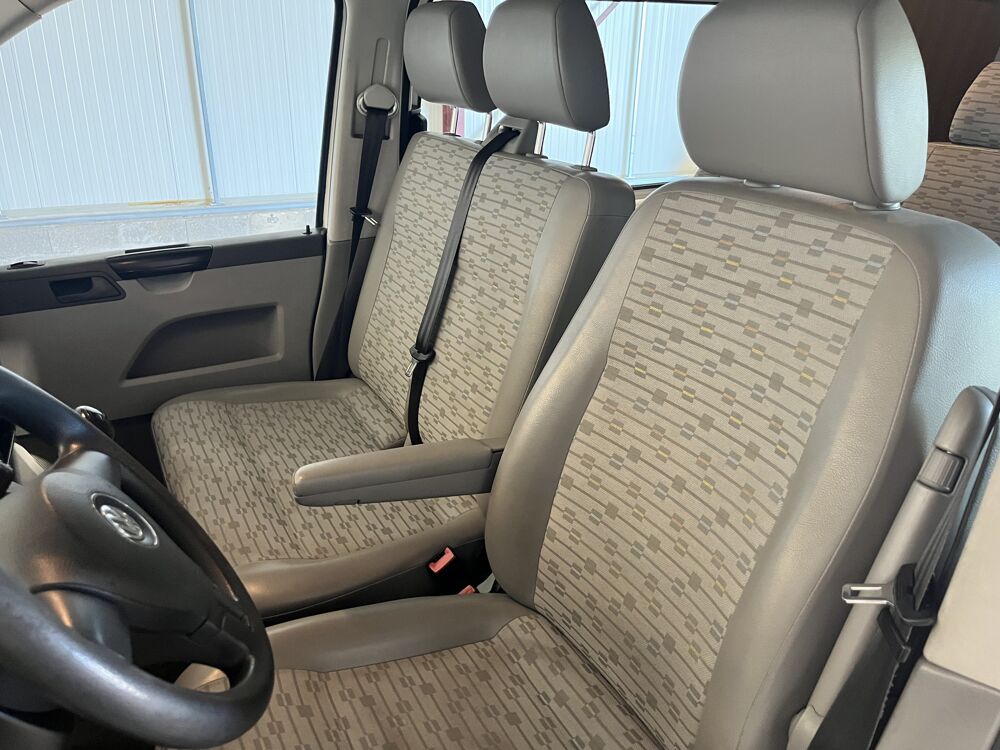 Transporter 2.0 TDI 102 Combi 6 Places PH2 2013 occasion 27620 Gasny
