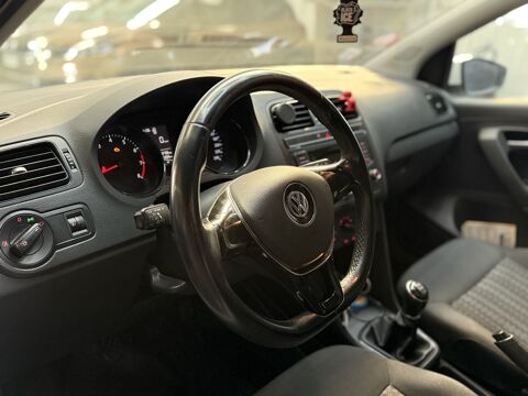 Polo 1.0 MPi 60ch Trendline 2015 occasion 78680 &Eacute;p&ocirc;ne