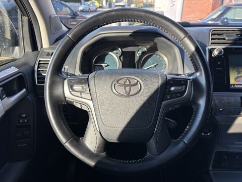 Land Cruiser 177 D-4d Lounge Bva 3p 2 Places GARANTIE RELAX 2020 occasion 59300 Valenciennes