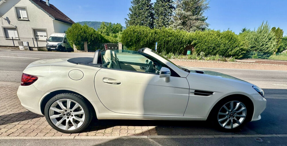 SLC 180 1.6 i 16V BlueEFFICIENCY 156 ch FASCINATION 2017 occasion 88100 Sainte-Marguerite