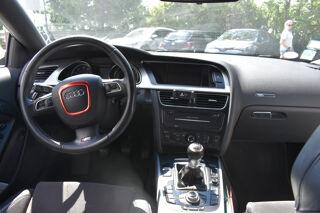 A5 S-LINE Coup&eacute; 2.0 TFSi 211 cv Origine France - SUIVIS COMPLET 2010 occasion 91120 Palaiseau