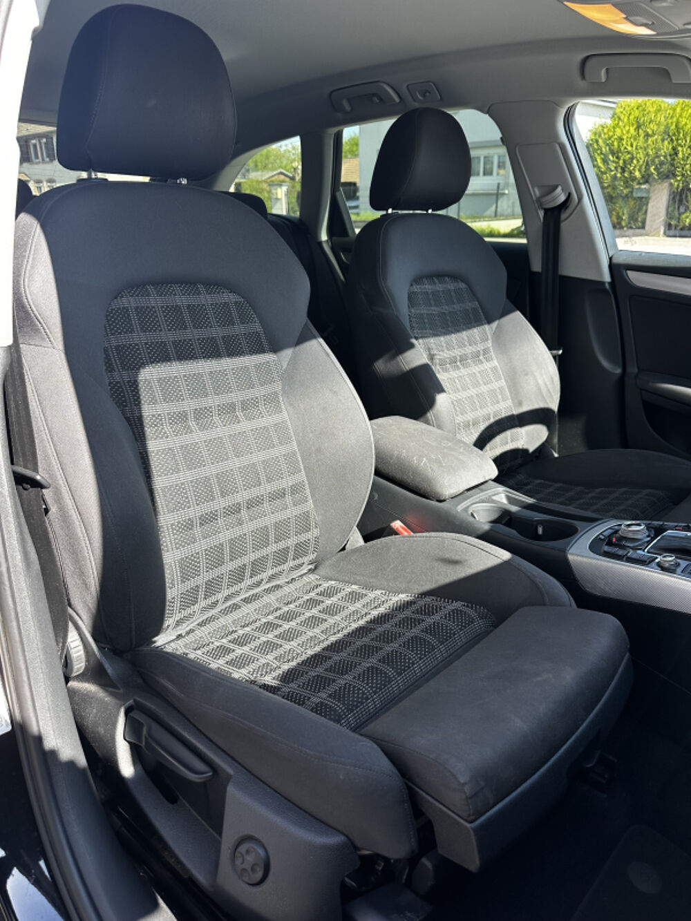 A4 Avant Break 2.0 TDi S-Tronic7 177 ch Quattro Business Line 2014 occasion 88100 Sainte-Marguerite