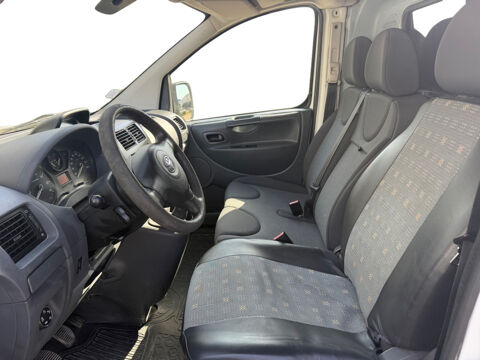Proace FOURGON L1H1 2.0 D-4D 128 cv 2014 occasion 51000 Ch&acirc;lons-en-Champagne